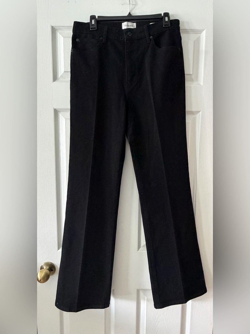 FRAME The Arrow High Rise Relaxed Bootcut Jeans Black Size 30 Crease Leg
